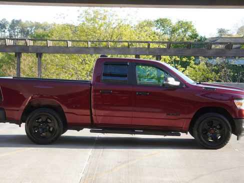 Used 2019 RAM 1500 Big Horn AWD/4WD image 11