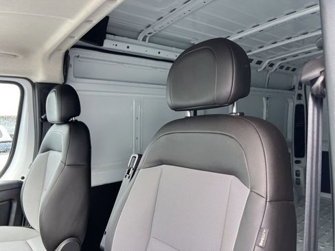 Used 2026 RAM ProMaster 2500 w/ Safety Group FWD image 13
