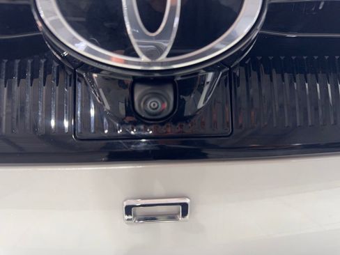 Used 2023 Toyota Crown XLE image 24