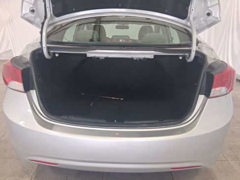 Used 2011 Hyundai Elantra GLS w/ Preferred Equipment Pkg 3 FWD image 27