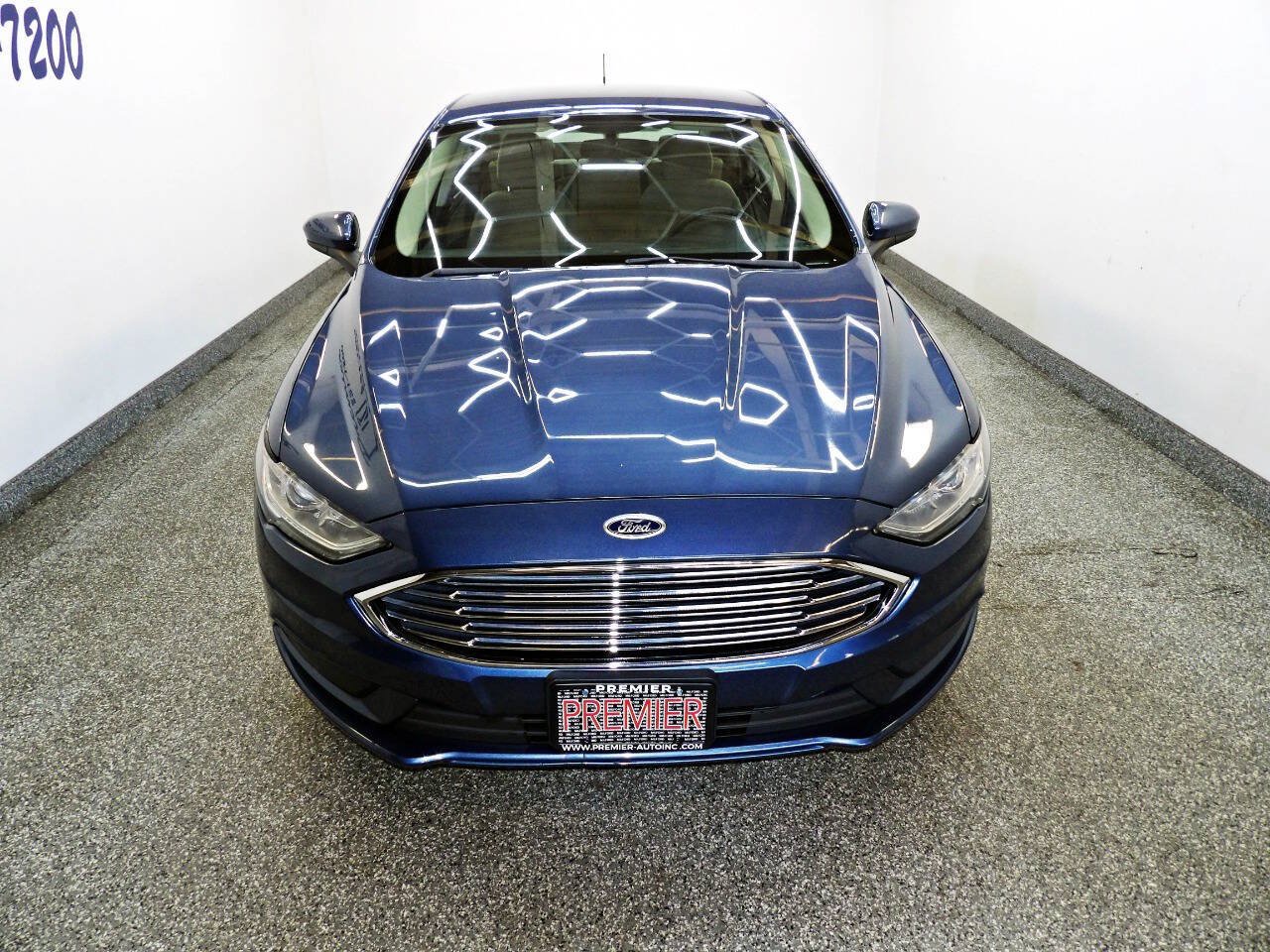 Used 2018 Ford Fusion S FWD image 2