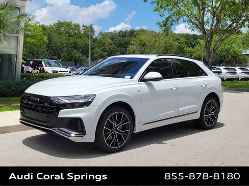 Certified 2023 Audi Q8 Premium Plus w/ Premium Plus Package AWD/4WD image 4