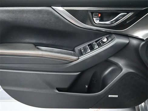 Used 2019 Subaru Crosstrek 2.0i Limited w/ Moonroof Package w/Navigation image 22