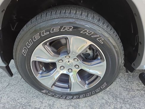 Used 2022 RAM 1500 Laramie RWD image 14