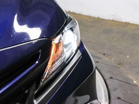 Certified 2022 Toyota Camry SE FWD image 8