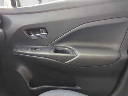 Used 2025 Nissan Versa SV image 24