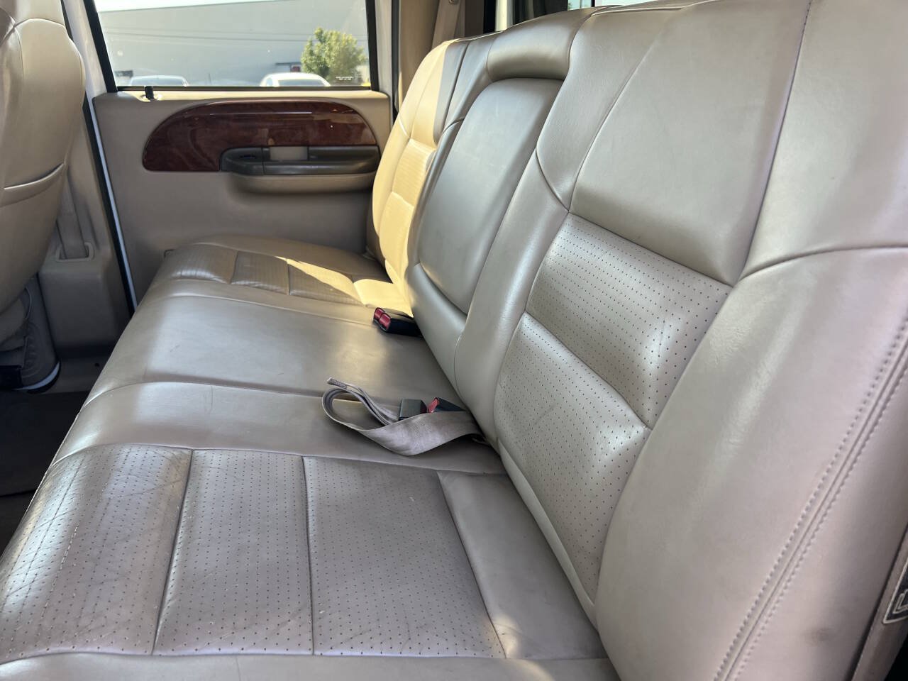 Used 2003 Ford F250 Lariat AWD/4WD image 6