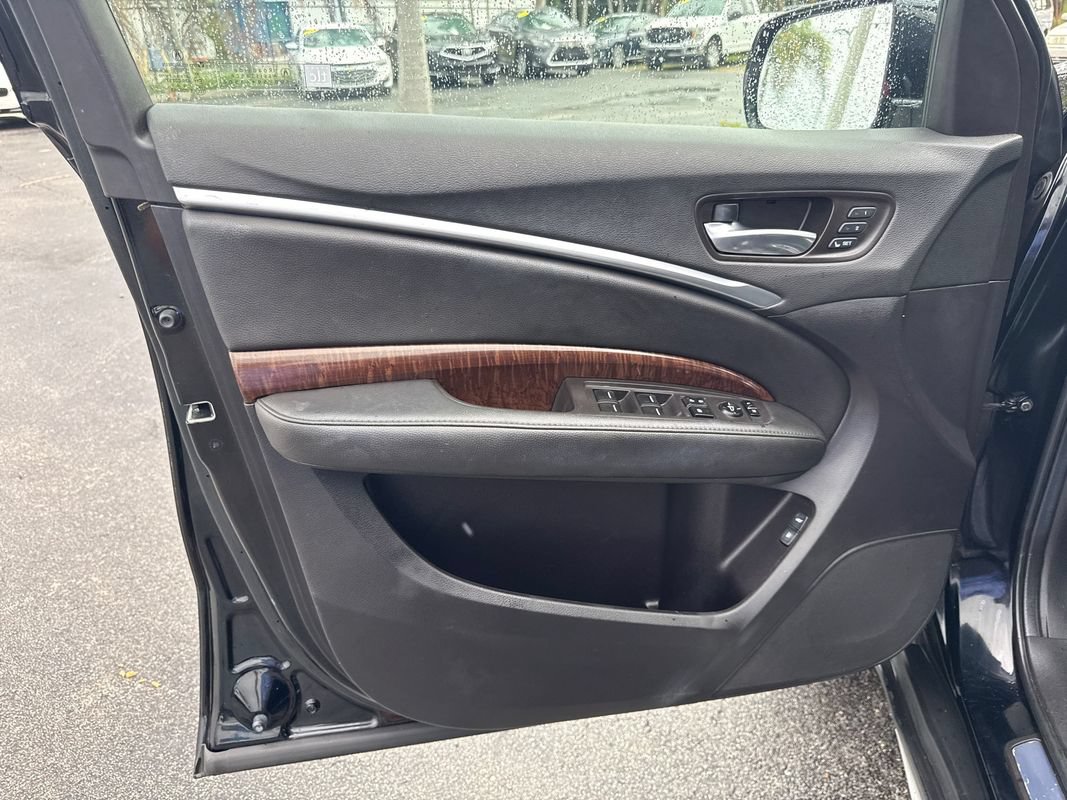 Used 2020 Acura MDX SH-AWD image 22