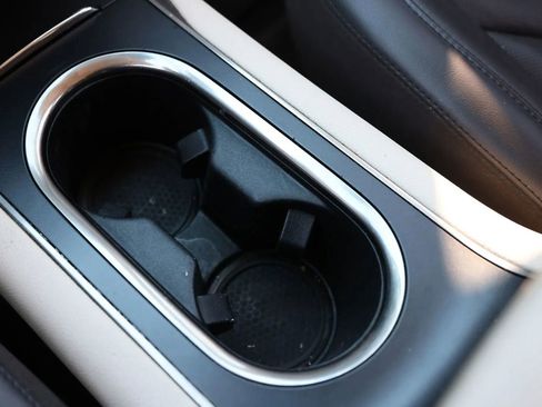 Used 2016 Lincoln MKC Reserve image 39