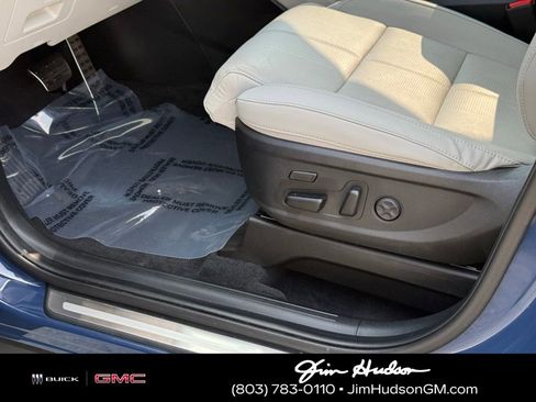 Used 2024 Kia Telluride SX w/ Towing Package image 23