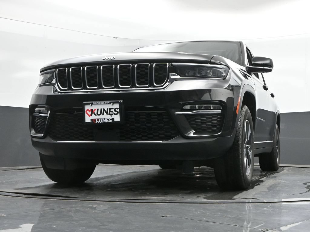 Used 2024 Jeep Grand Cherokee Limited 4xe AWD/4WD image 46