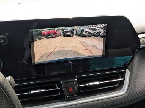 Used 2025 Chevrolet TrailBlazer LT image 18