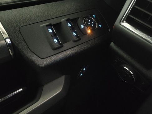 Used 2015 Ford F150 XLT w/ Equipment Group 302A Luxury image 27