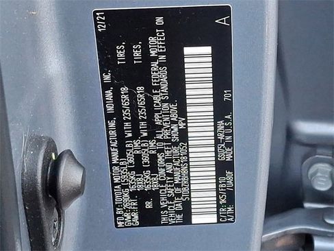 Certified 2022 Toyota Highlander LE image 29