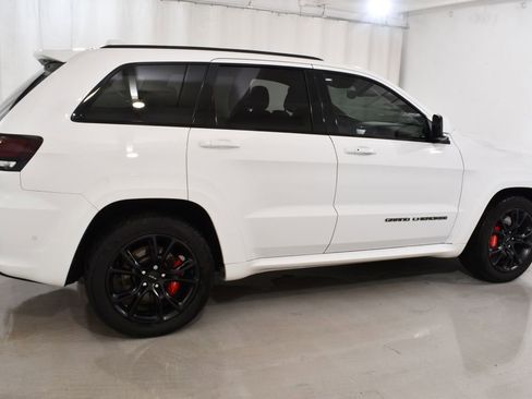 Used 2017 Jeep Grand Cherokee SRT w/ Trailer Tow Group IV AWD/4WD image 11