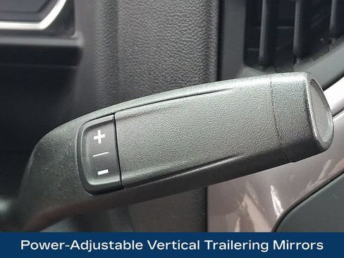 Used 2023 Chevrolet Silverado 2500 Custom w/ Custom Value Package AWD/4WD image 11