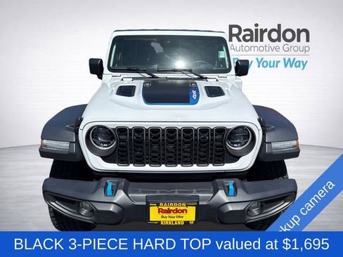 Used 2024 Jeep Wrangler Unlimited Rubicon 4xe AWD/4WD image 2