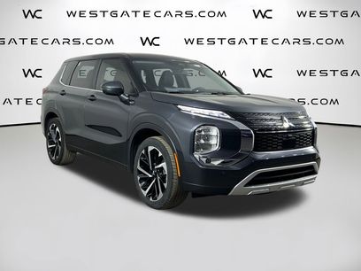 Used 2024 Mitsubishi Outlander SE