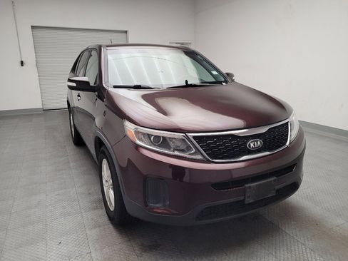 Used 2014 Kia Sorento LX FWD image 14