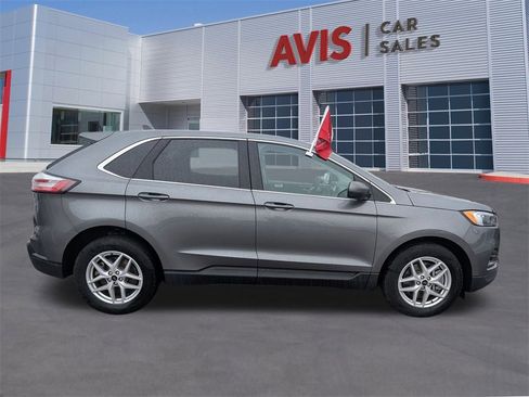 Used 2024 Ford Edge SEL image 5