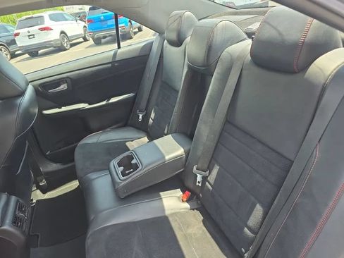 Used 2015 Toyota Camry XSE FWD image 38