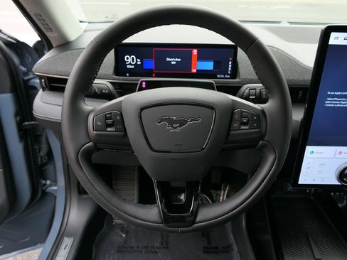 Used 2023 Ford Mustang Mach-E Premium RWD image 18