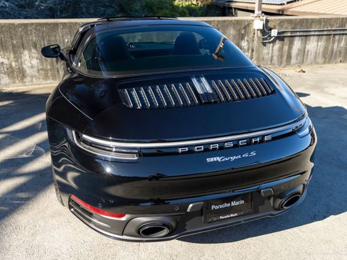 Certified 2021 Porsche 911 Targa 4S image 21