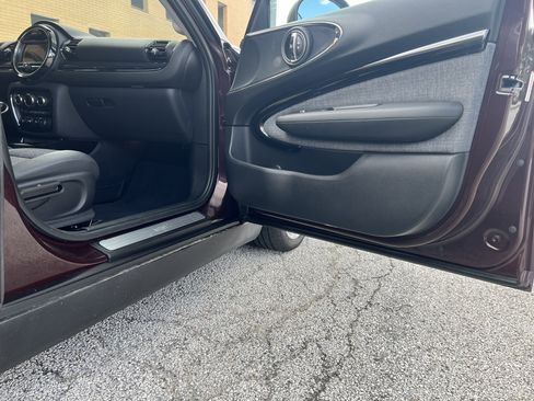 Used 2016 MINI Cooper Clubman FWD image 18
