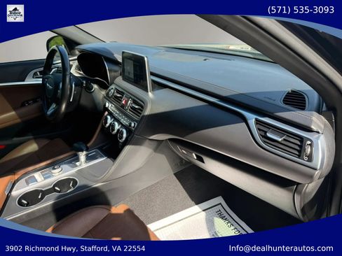 Used 2021 Genesis G70 2.0T w/ Elite Package RWD image 19