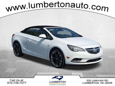 Used 2018 Buick Cascada Premium FWD image 1