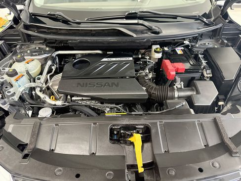 Used 2023 Nissan Rogue SV AWD/4WD image 33