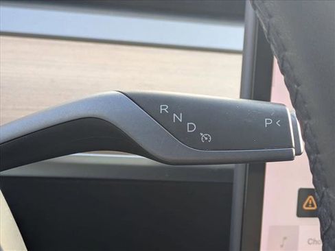 Used 2020 Tesla Model 3 Performance image 12