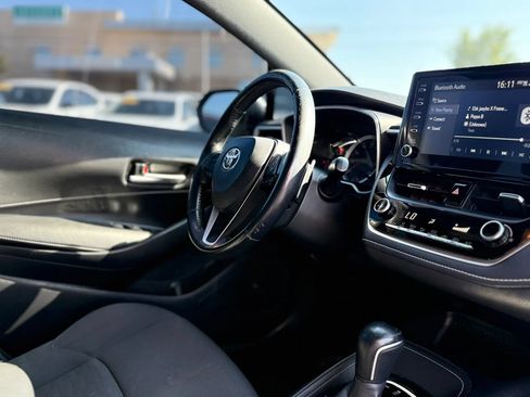 Used 2019 Toyota Corolla SE w/ Carpet Mat Package FWD image 23