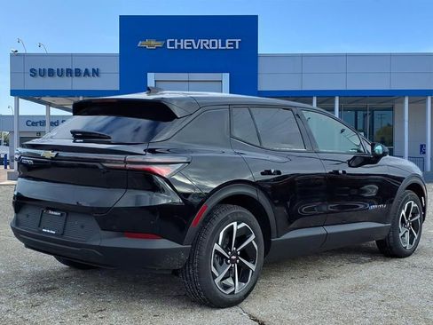 New 2026 Chevrolet Equinox EV LT image 4