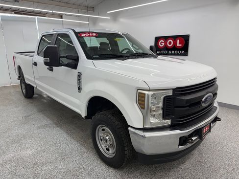 Used 2019 Ford F250 XL w/ Power Equipment Group image 1