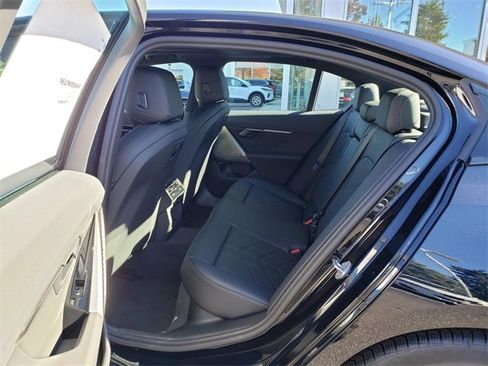 New 2026 BMW 530i xDrive image 11