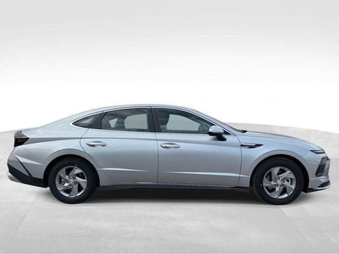 New 2026 Hyundai Sonata SE image 5