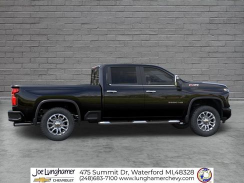 New 2026 Chevrolet Silverado 2500 LT w/ Z71 Chrome Sport Edition AWD/4WD image 5
