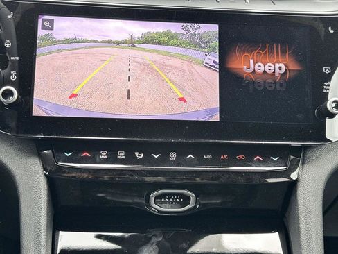 New 2026 Jeep Grand Cherokee Limited w/ Limited Altitude Package RWD image 33