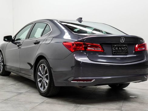 Used 2018 Acura TLX image 11