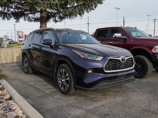 Used 2025 Toyota Highlander XLE video 2