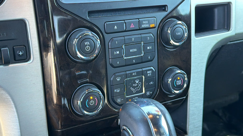 Used 2013 Ford F150 Platinum RWD image 14