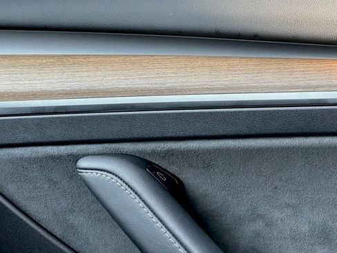 Used 2023 Tesla Model 3 Standard Range RWD image 26