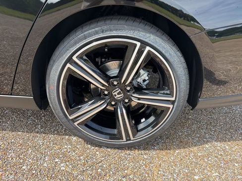 New 2026 Honda Accord SE image 9