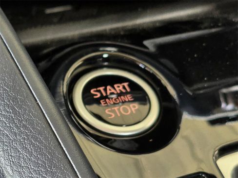 New 2025 Nissan Versa SV w/ Trunk Package image 14