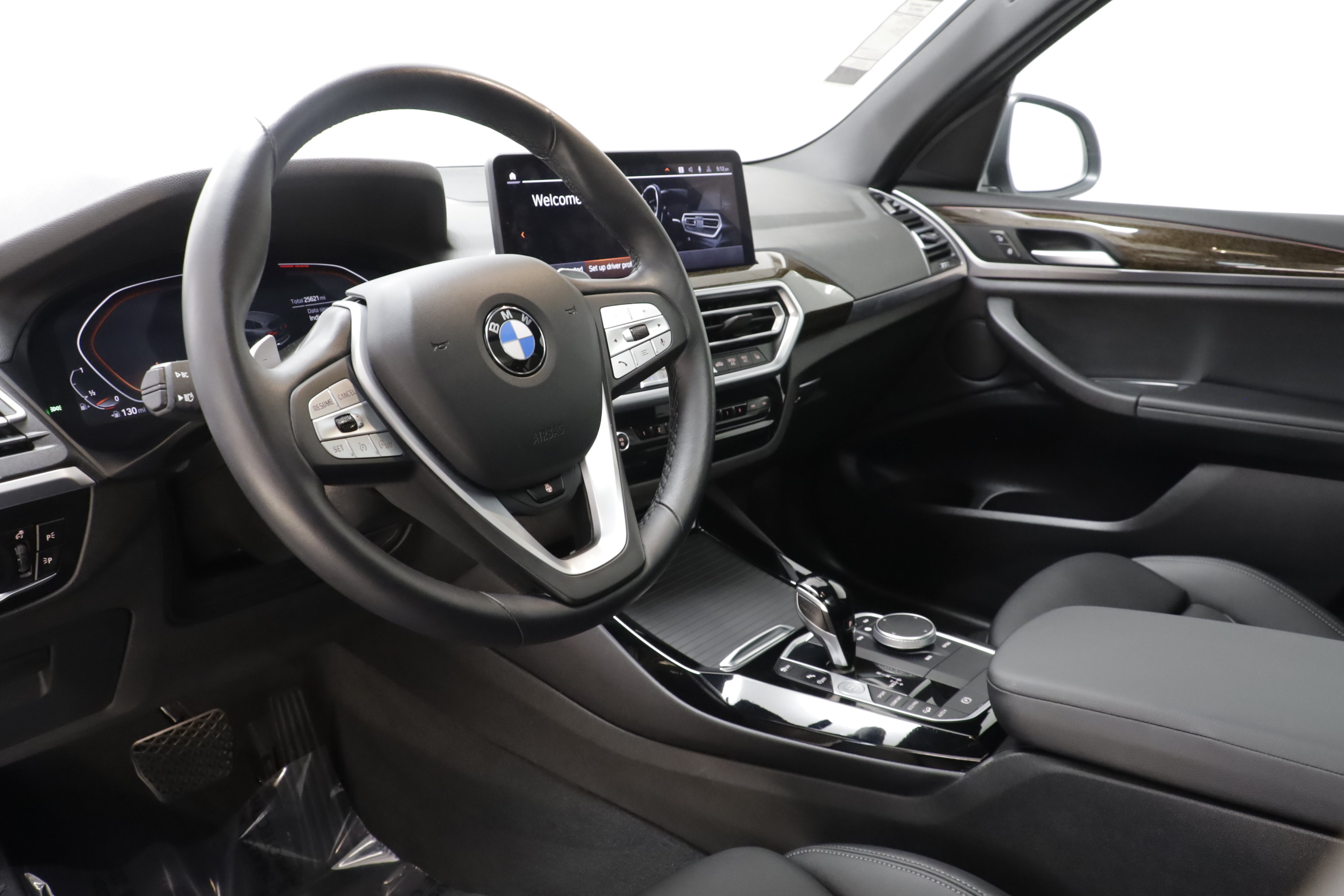 Used 2024 BMW X3 xDrive30i w/ Premium Package AWD/4WD image 7
