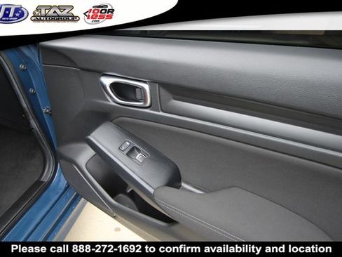 Used 2025 Honda Civic Sport image 16