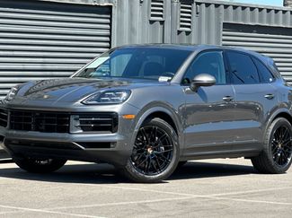 Used 2026 Porsche Cayenne AWD/4WD video 1