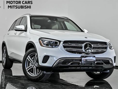 Used 2022 Mercedes-Benz GLC 300 GLC 300 4MATIC image 1