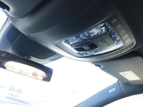 Used 2025 Mercedes-Benz GLS 450 4MATIC image 34